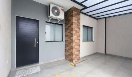 Casa com suíte a venda Balneário Primavera