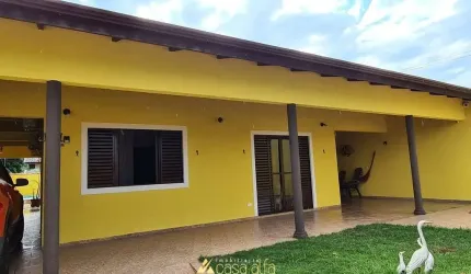 Casa com piscina bairro Bom Retiro em Matinhos