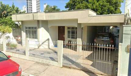 Casa de 3 dormitórios no centro de balneário camboriú. para | Centro, Balneário Camboriú, Santa Catarina