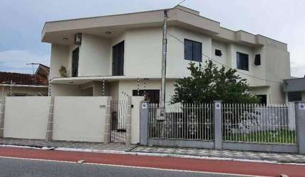 Casa no centro de itajai para | Centro, Itajaí, Santa Catarina