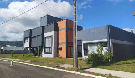 Casa em condomínio fechado, 3 quartos, camboriú-sc para | Santa Regina, Camboriú, Santa Catarina