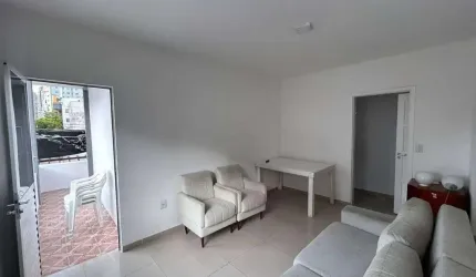 Casa aconchegante com 2 dormitórios, situada no centro de balneário camboriú para | Centro, Balneário Camboriú, Santa Catarina