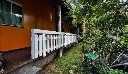 Casa com 5 quartos para |
