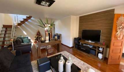 Vendo excelente casa com a melhor localização no Horto Santo Antônio em Jundiaí/SP