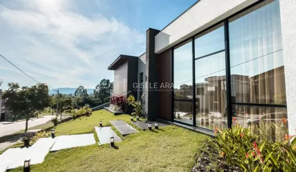 Casa de Alto Padrão no Condomínio Terras da Alvorada