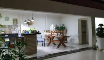 Casa 208m² de 3 Dormitórios sendo um suíte no Jardim Ipiranga em Americana- SP