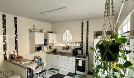 Casa à venda com 3 dormitórios (1 suíte) no bairro Paulicéia em Piracicaba.