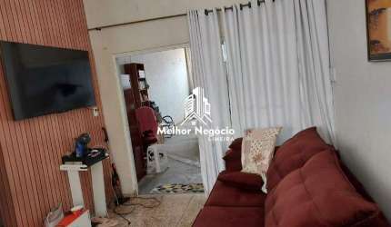 Casa com 2 dormitórios à venda em Limeira.