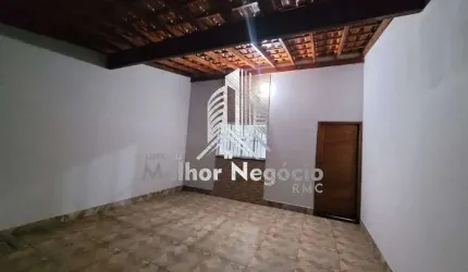 Casa á venda com 2 dormitórios no Jardim do Trevo, em Sumaré, SP.