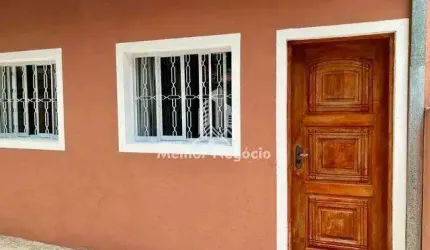 Casa à venda no Jardim Aeroporto em Campinas, SP. Casa 3 dorms, 2 banheiros, 2 vagas de garagem.