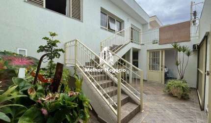 Casa à venda com 3 dormitórios e 1 suíte na Vila Industrial em Campinas - Excelente localização!