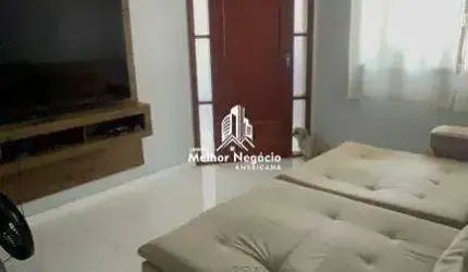 Casa com 2 dormitórios à venda em Santa Bárbara d'Oeste.