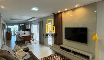 Casa para Venda em Uberlândia, Brasil, 3 dormitórios, 3 suítes, 4 banheiros, 4 vagas