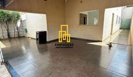 Casa para Venda em Uberlândia, Morumbi, 3 dormitórios, 1 suíte, 3 banheiros, 3 vagas