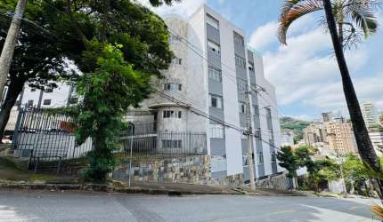 Apartamento 4 quartos á venda, bairro Santa Lúcia !!!