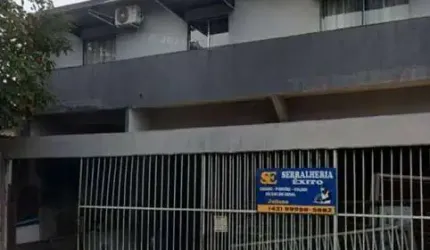 SOBRADO A VENDA COM DEPENDÊNCIA E SALÃO COMERCIAL