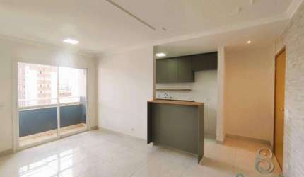 Apartamento para alugar no Aquaparque Residencial &amp; Resort, com 3 dormitórios, 69 m² por R$ 2.500/mês - Vitória - Londrina/PR