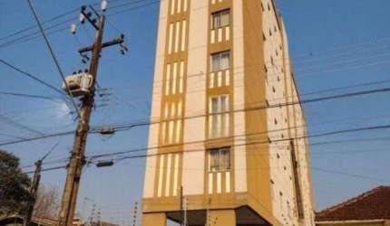 Apartamento para alugar no Edifício Studio Beta - 1 suíte por R$ 590/mês - Centro - Londrina - PR