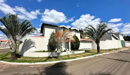 Casa à venda no bairro Jardim Santa Gertrudes - Marília/SP, Leste
