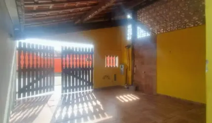 Casa térrea mobiliada em Mongaguá, balneário de Itaguaí