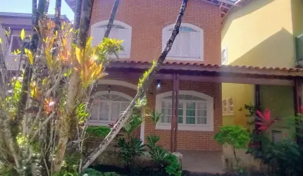 Casa em condomínio fechado lado praia , Mongaguá
