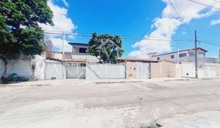 Casa para Venda em Natal, Pitimbu, 6 dormitórios, 4 suítes, 6 banheiros, 3 vagas