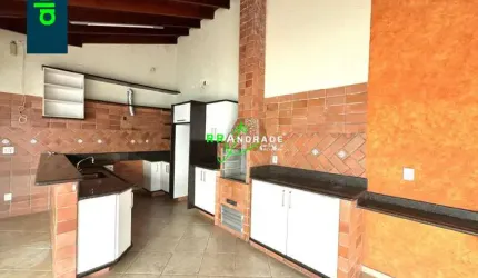 Sobrado na Vila Nicácio