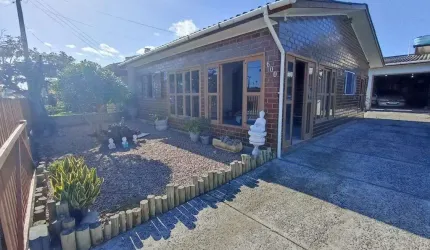 ÓTIMA OPORTUNIDADE CASA  À VENDA EM BALNEÁRIO ARROIO DO SILVA 