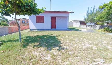 ÓTIMA OPORTUNIDADE CASA  À VENDA EM BALNEÁRIO ARROIO DO SILVA 
