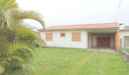 ÓTIMA OPORTUNIDADE CASA  À VENDA EM BALNEÁRIO ARROIO DO SILVA 