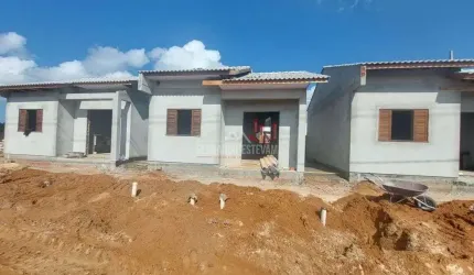 ÓTIMA OPORTUNIDADE CASA  À VENDA EM ARARANGUA 