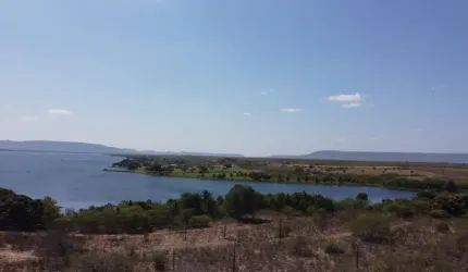Propriedade com 80 hectares nas margens do Rio São Francisco