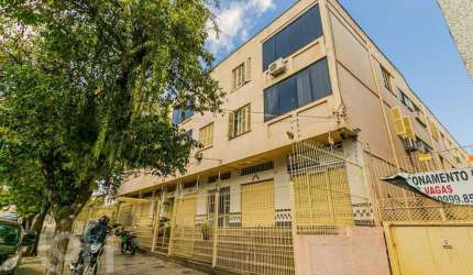 Apartamento com 2 quartos à venda na Rua Teixeira de Freitas, 41, Santo Antônio, Porto Alegre, 67 m2 por R$ 223.500