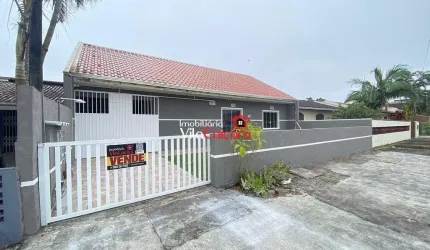 Casa individual com 4 quartos em Matinhos