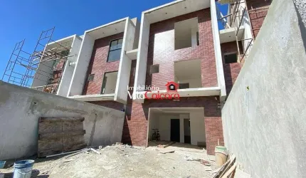 Triplex a uma quadra do mar em Matinhos PR