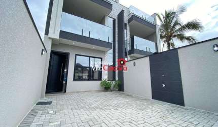 Sobrado triplex com 3 quartos e piscina quadra mar