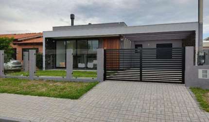 Casa 3 Dormitórios à venda no Bairro Arroio Teixeira com 120 m² de área privativa