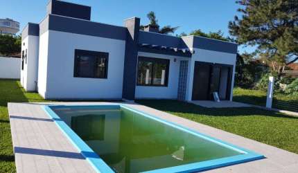Casa 3 Dormitórios à venda no Bairro Arroio Teixeira com 160 m² de área privativa
