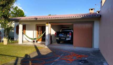 Casa 3 Dormitórios à venda no Bairro Curumim com 100 m² de área privativa