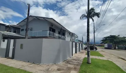 Casa com 4 quartos à venda na Avenida Mandaguari, 371, Riviera, Matinhos, 256 m2 por R$ 920.000