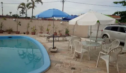 Casa com 3 quartos à venda na Rua D, Praia Grande, Matinhos, 330 m2 por R$ 2.200.000