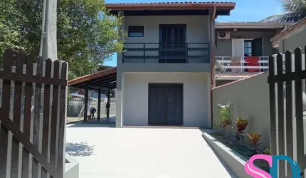 VENDA - SOBRADO RECÉM-REFORMADO, COM GARAGEM PARA EMBARCAÇÃO
