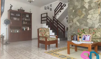 Excelente sobrado, localização previligiada - Ubatuba-SP