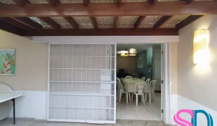 Apartamento térreo, com 2 dormitórios, no Itaguá, Ubatuba - SP