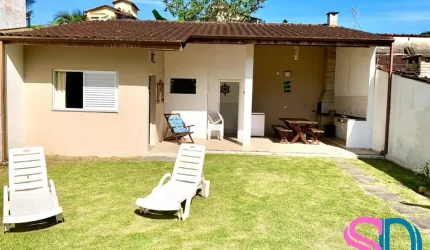 CASA ACONCHEGANTE NAS TONINHAS