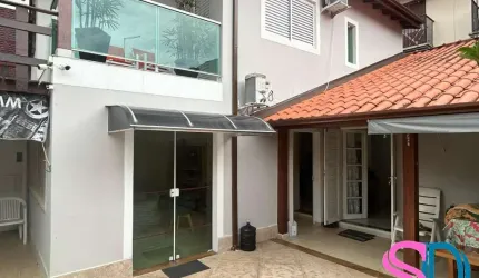 Casa com 3 dormitórios, para venda, no bairro Acaraú, em Ubatuba - SP