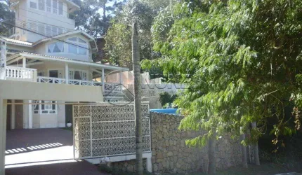 Casa Condfechado em Cotia