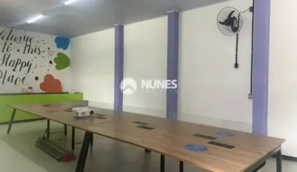 Prédio comercial com galpão em Osasco à 5 minutos das marginais
