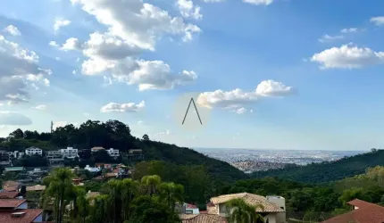 Casa em Mangabeiras  -  Belo Horizonte