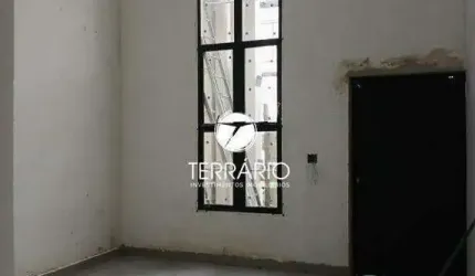 Casa à venda no Porto Real em Varginha com piscina e 2 suítes